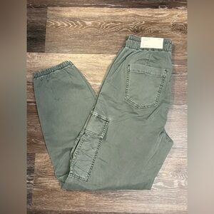 NWT American Eagle Baggy Mom Joggers